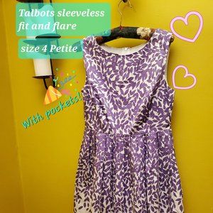Talbots sleeveless fit and flare dress, size 4P, like new, with pockets!